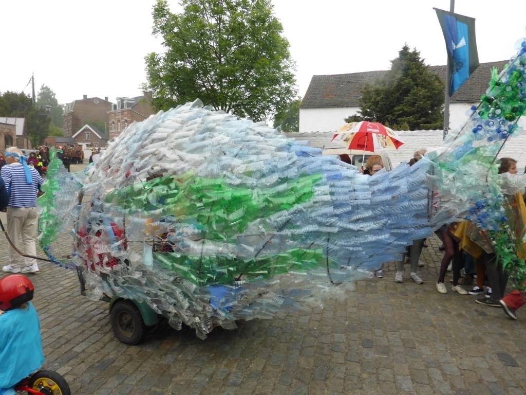 Quel boulot, comme tous les chars magnifiquement décorés.