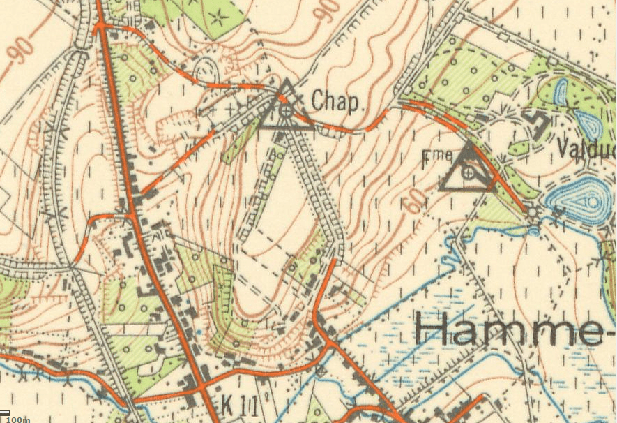 Une carte géographique datant de 1951-1952 montrent effectivement l’état de la route non-asphaltée
